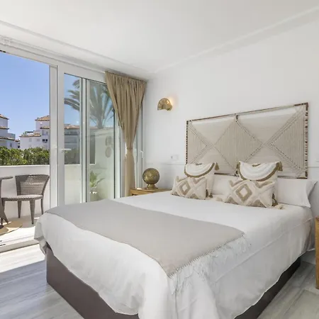 - New Modern Flat Nueva Andalucia In Puerto Banus - Exceptionnel Location Apartman