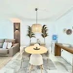 - New Modern Flat Nueva Andalucia In Puerto Banus - Exceptionnel Location *