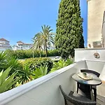 - New Modern Flat Nueva Andalucia In Puerto Banus - Exceptionnel Location *