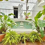 - New Modern Flat Nueva Andalucia In Puerto Banus - Exceptionnel Location