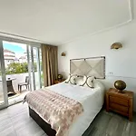 - New Modern Flat Nueva Andalucia In Puerto Banus - Exceptionnel Location