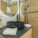 - New Modern Flat Nueva Andalucia In Puerto Banus - Exceptionnel Location * Marbella