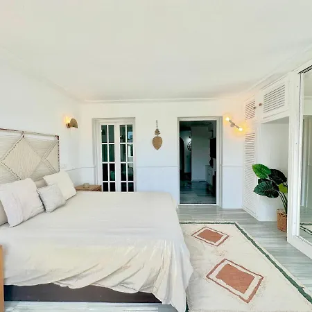 Apartamento - New Modern Flat Nueva Andalucia In Puerto Banus - Exceptionnel Location