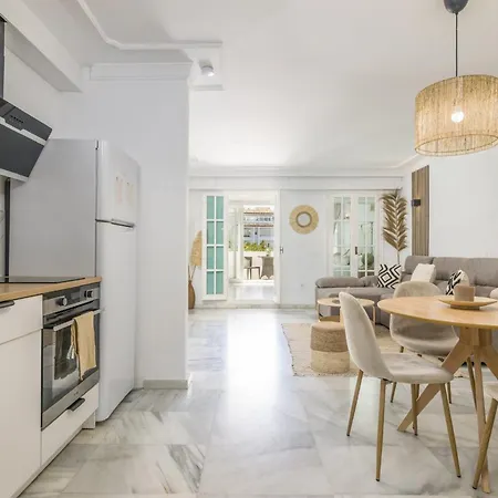 - New Modern Flat Nueva Andalucia In Puerto Banus - Exceptionnel Location