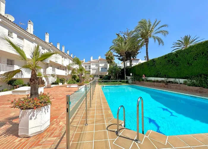- New Modern Flat Nueva Andalucia In Puerto Banus - Exceptionnel Location *