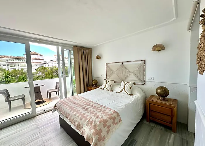 - New Modern Flat Nueva Andalucia In Puerto Banus - Exceptionnel Location