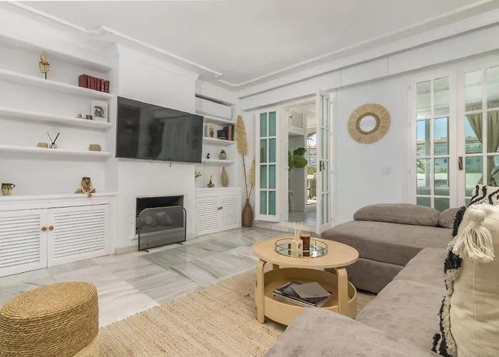 - New Modern Flat Nueva Andalucia In Puerto Banus - Exceptionnel Location