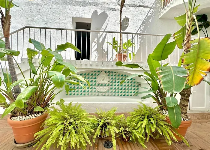 - New Modern Flat Nueva Andalucia In Puerto Banus - Exceptionnel Location