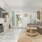 - New Modern Flat Nueva Andalucia In Puerto Banus - Exceptionnel Location *
